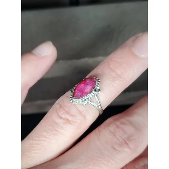 Size 5 Sterling Silver Rough Red Topaz Gem Petite Band Ring - Picture 2 of 7